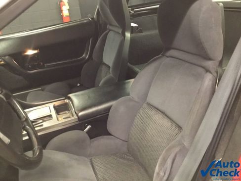 Used 1991 Chevrolet Corvette Coupe image 19