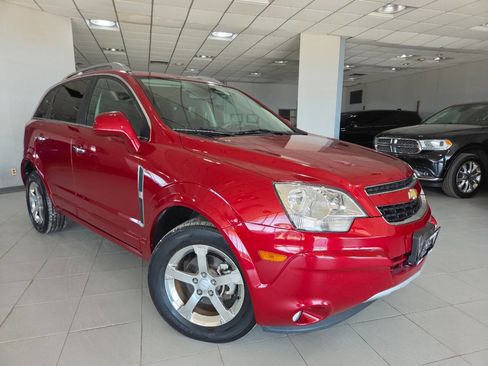 Used 2012 Chevrolet Captiva Sport LT FWD image 1
