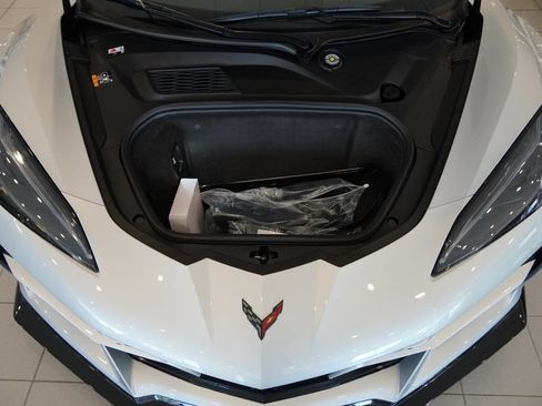 New 2026 Chevrolet Corvette E-Ray AWD/4WD image 25