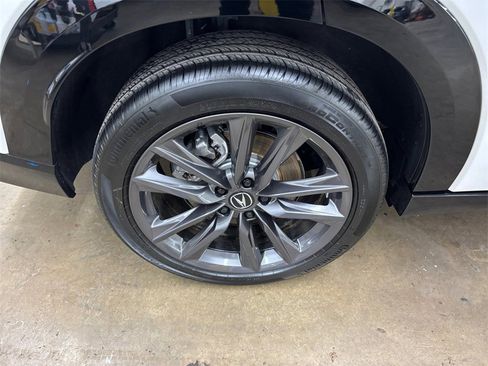 Certified 2025 Acura ADX A-Spec image 37