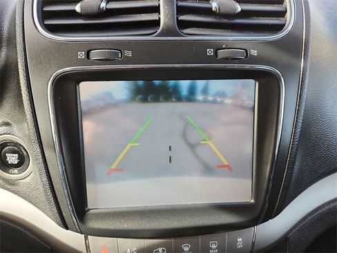 Used 2018 Dodge Journey Crossroad image 14