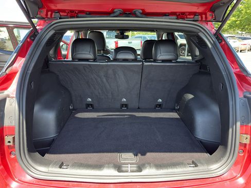 Used 2023 Jeep Compass Trailhawk image 29