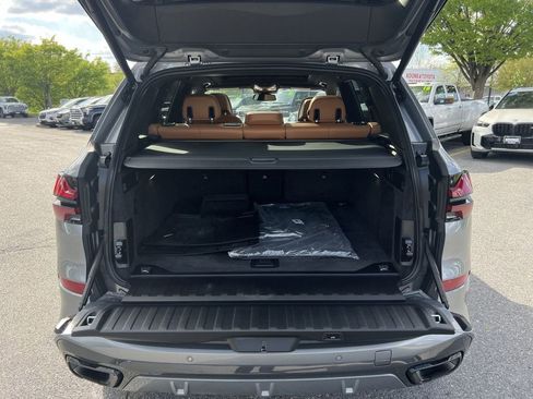 Used 2025 BMW X5 xDrive40i w/ M Sport Package image 34