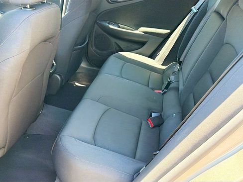 Used 2023 Chevrolet Malibu LT FWD image 24