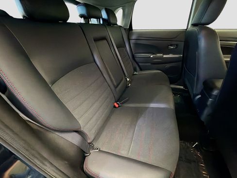 Used 2024 Mitsubishi Outlander Sport SE image 14