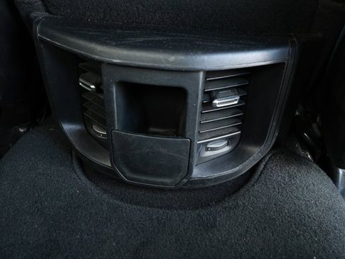 Used 2024 RAM 2500 Big Horn AWD/4WD image 30
