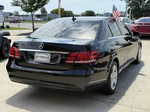 Used 2016 Mercedes-Benz E 350 4MATIC Sedan w/ Premium Package image 7