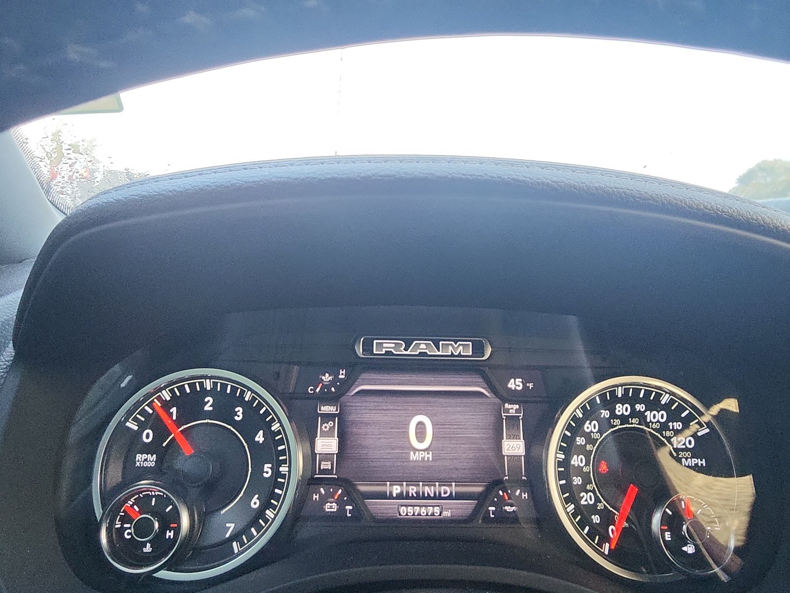Used 2021 RAM 1500 Laramie w/ Sport Appearance Package AWD/4WD image 13