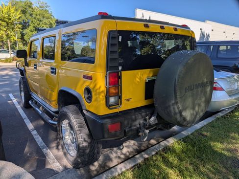 Used 2003 HUMMER H2 w/ Preferred Equipment Group AWD/4WD image 4