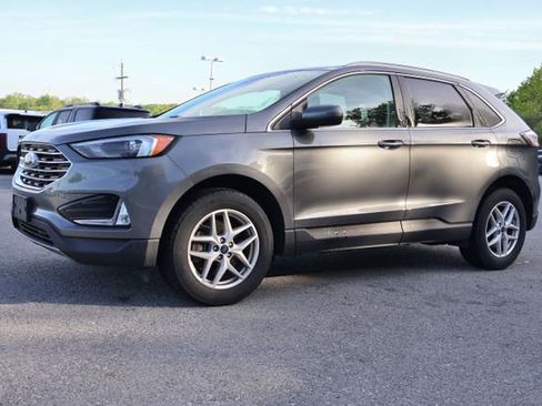Used 2022 Ford Edge SEL w/ Convenience Package AWD/4WD image 4