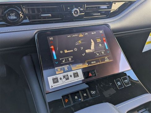 New 2026 INFINITI QX80 SPORT w/ Sport Exterior Package image 23