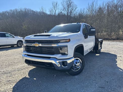 New 2026 Chevrolet Silverado 3500 LT w/ Convenience Package image 12