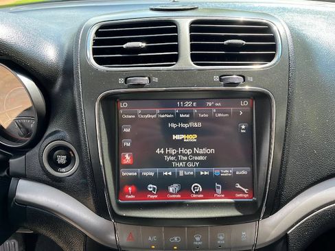 Used 2019 Dodge Journey Crossroad AWD/4WD image 17