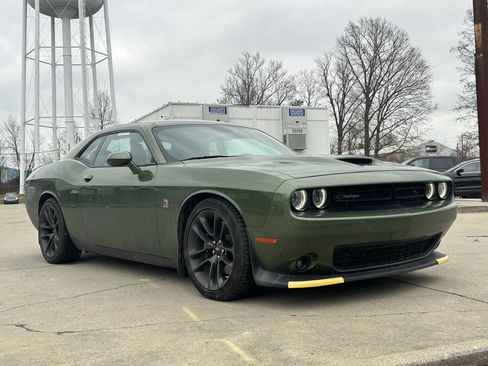 Used 2021 Dodge Challenger R/T Scat Pack image 4