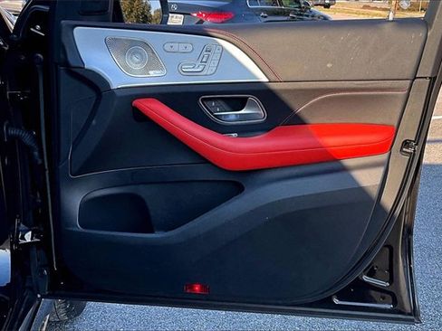 Used 2024 Mercedes-Benz GLE 53 AMG GLE 53 AMG image 29