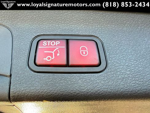 Used 2021 Mercedes-Benz GLS 580 4MATIC image 14