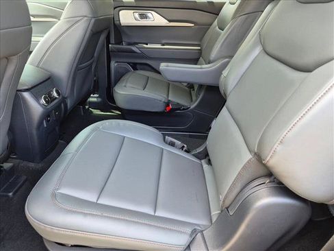 New 2026 Ford Explorer Active w/ Active Comfort Package RWD image 14