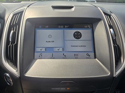 Used 2018 Ford Edge SEL w/ Equipment Group 201A FWD image 21