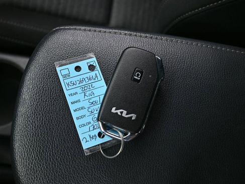 Used 2022 Kia Soul EX image 20