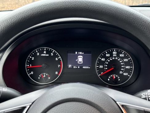 Certified 2023 Kia Seltos LX image 19