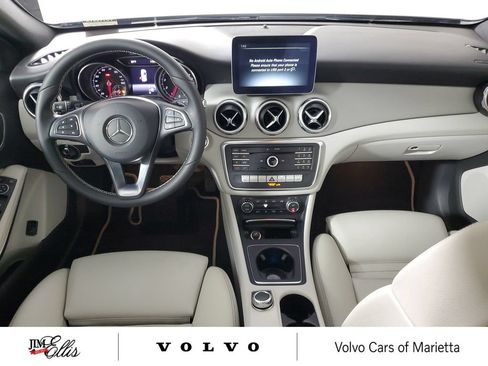 Used 2018 Mercedes-Benz GLA 250 image 14