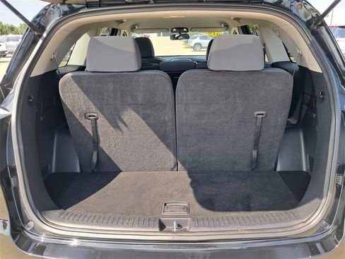 Used 2019 Kia Sorento LX image 13