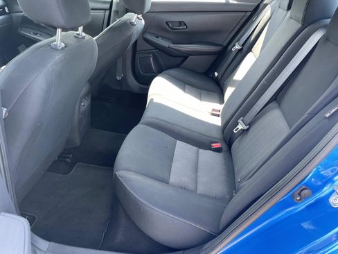 Used 2024 Nissan Sentra SV FWD image 13