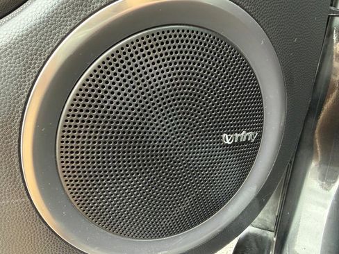 Used 2015 Kia Soul + FWD image 24