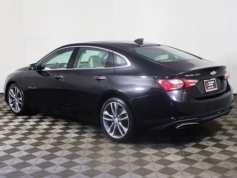 Used 2022 Chevrolet Malibu Premier FWD image 11