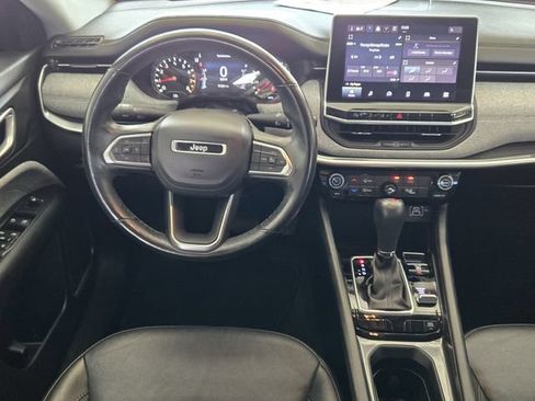 Used 2022 Jeep Compass Latitude AWD/4WD image 28