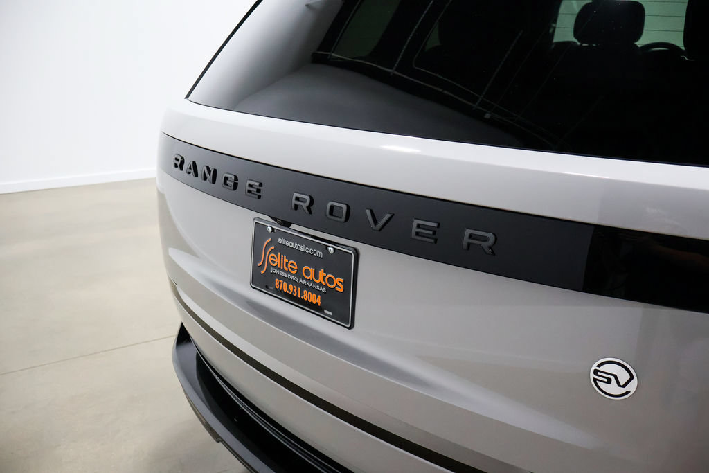 Used 2025 Land Rover Range Rover SV AWD/4WD image 74