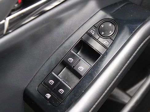 Used 2019 MAZDA MAZDA3 AWD Hatchback image 10