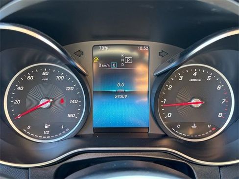 Used 2022 Mercedes-Benz GLC 300 w/ Premium Package Lite image 32