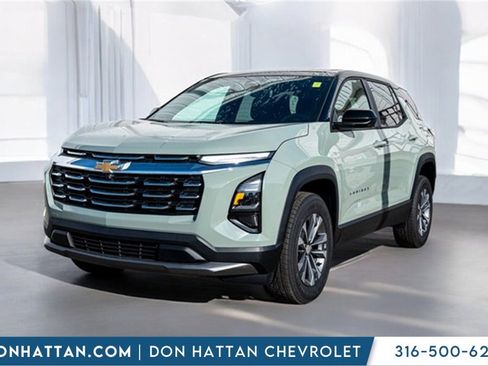 New 2026 Chevrolet Equinox LT w/ Convenience Package II image 1