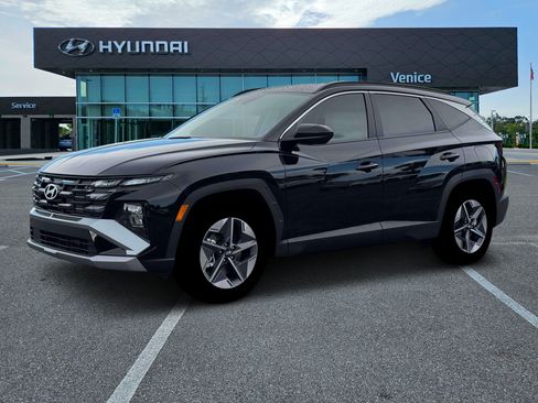 New 2026 Hyundai Tucson SEL FWD image 2