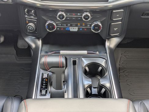 Used 2025 Ford F150 Raptor image 19