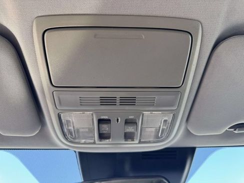 Used 2020 Honda CR-V EX image 29