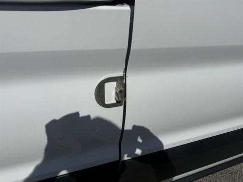 Used 2024 Ford Transit 250 148 High Roof Extended image 30