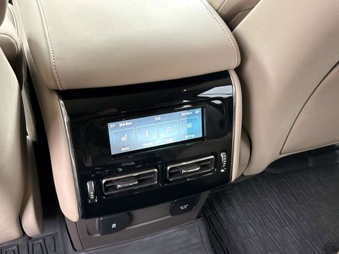 Used 2020 Lincoln Aviator Reserve w/ Equipment Group 202A image 16