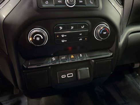 Used 2021 Chevrolet Silverado 1500 Custom Trail Boss w/ LPO, Dark Essentials Package AWD/4WD image 35
