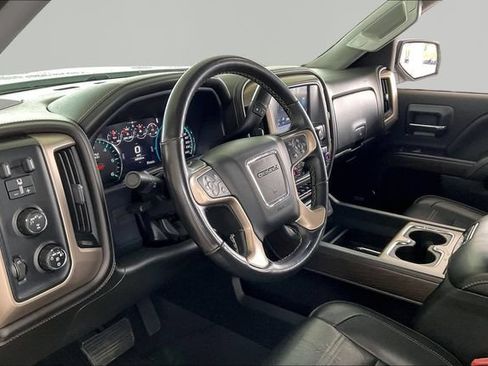 Used 2018 GMC Sierra 1500 Denali w/ Denali Ultimate Package AWD/4WD image 12