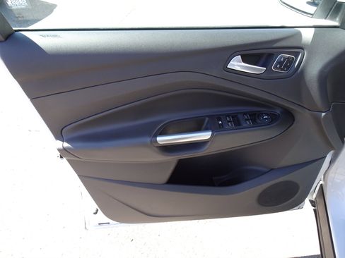 Used 2015 Ford Escape Titanium image 13