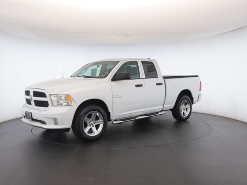 Certified 2018 RAM 1500 Express w/ Express Value Package image 41