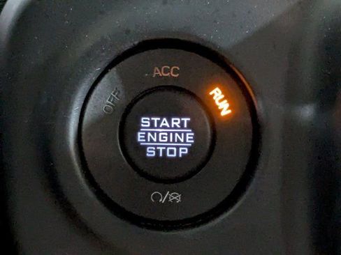 Used 2020 Jeep Gladiator Mojave w/ LED Lighting Group AWD/4WD image 30