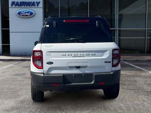 Used 2024 Ford Bronco Sport Badlands image 5