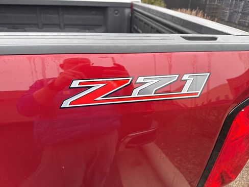 Used 2018 Chevrolet Colorado Z71 image 23