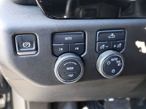 Certified 2025 Chevrolet Silverado 1500 LT image 19