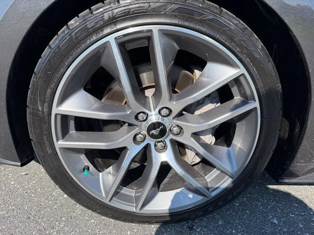 Used 2015 Ford Mustang GT Premium RWD image 28
