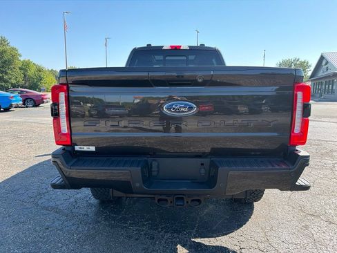 Used 2024 Ford F350 Lariat w/ Tremor Off-Road Package AWD/4WD image 5