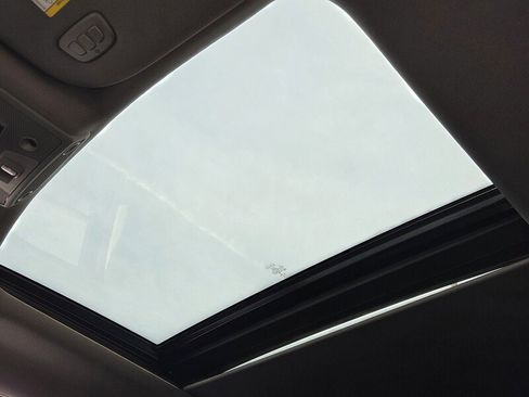 Used 2019 Ford F250 Lariat w/ Lariat Ultimate Package image 16